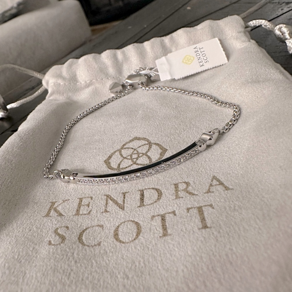 NWT Ott Adjustable Chain Bracelet